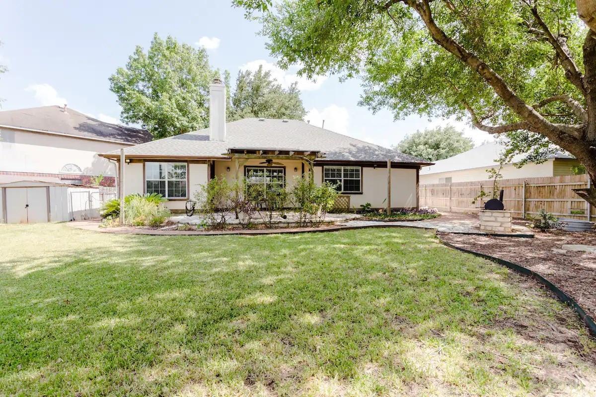 Single Family Residence