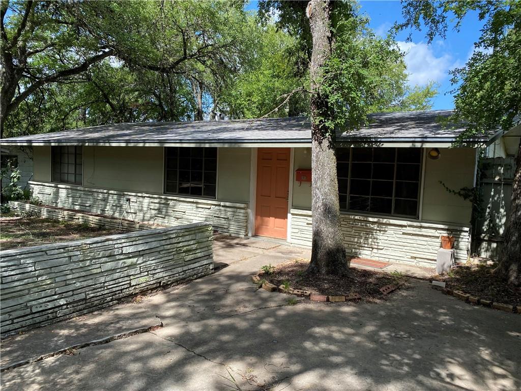 Single Family Residence