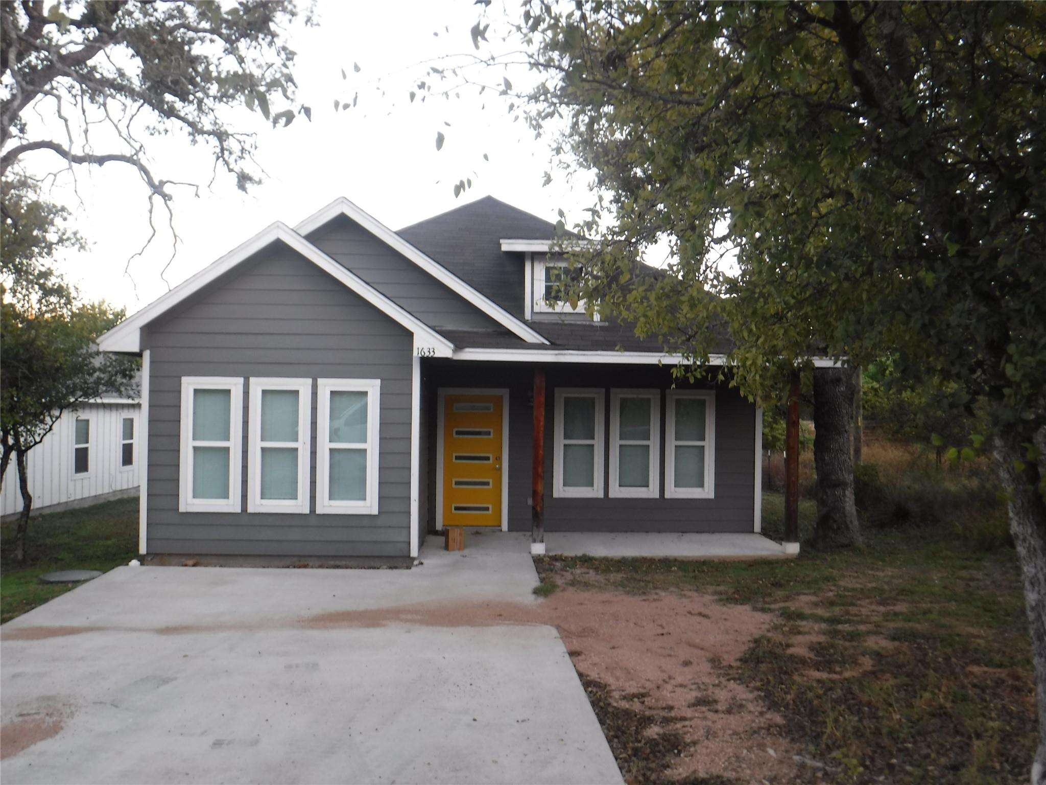 Single Family Residence