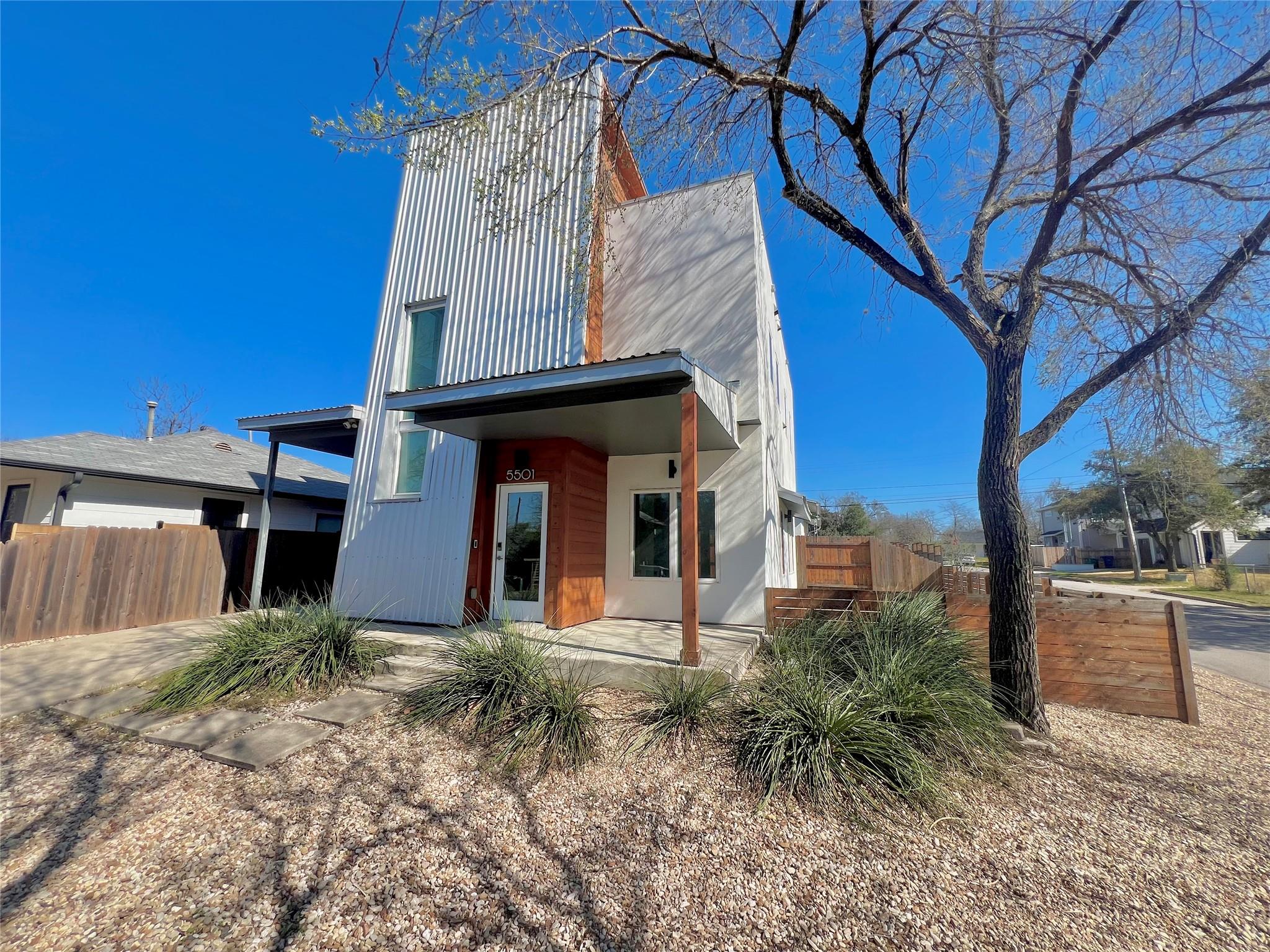 Single Family Residence