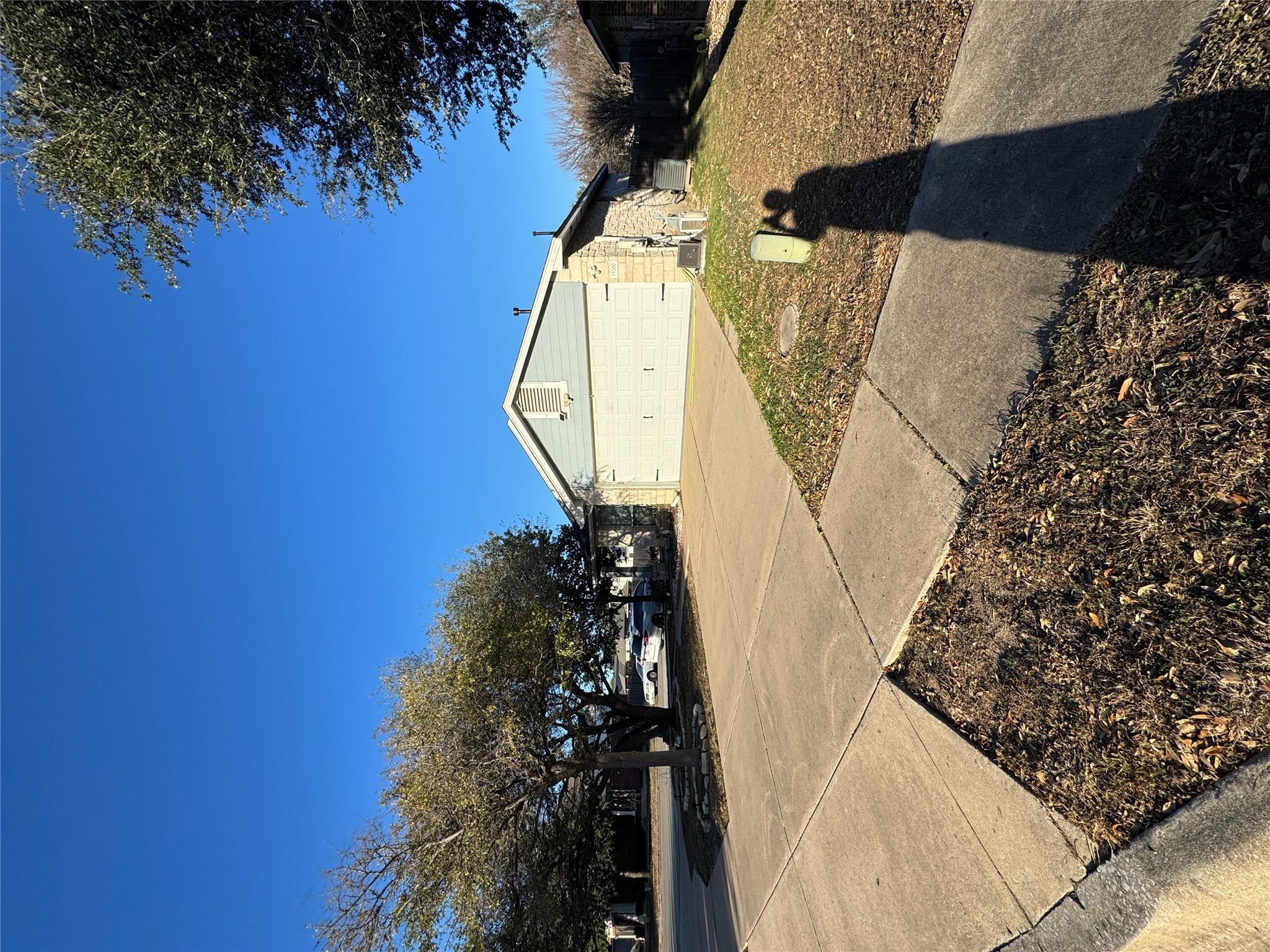 Single Family Residence