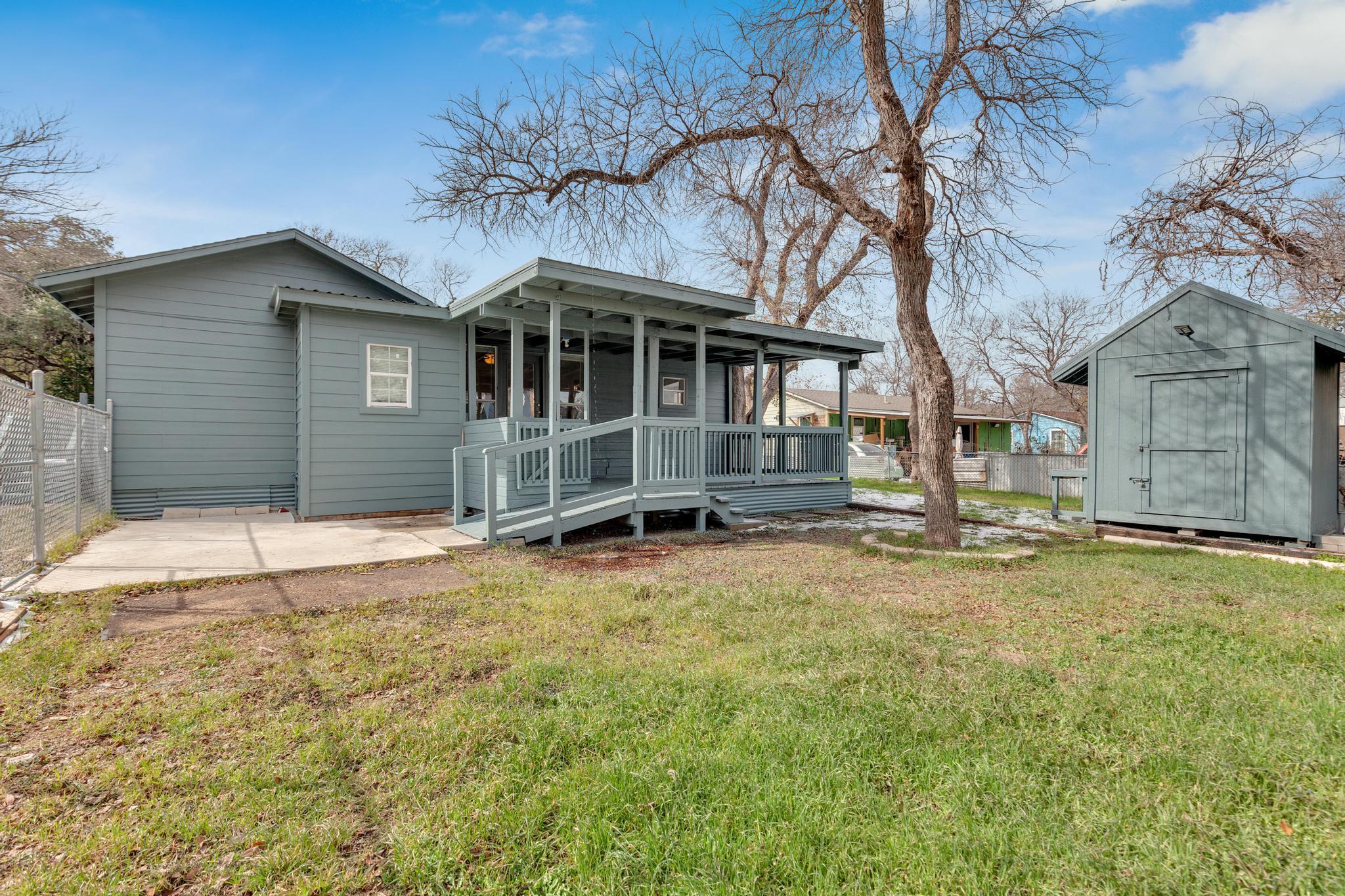 Single Family Residence