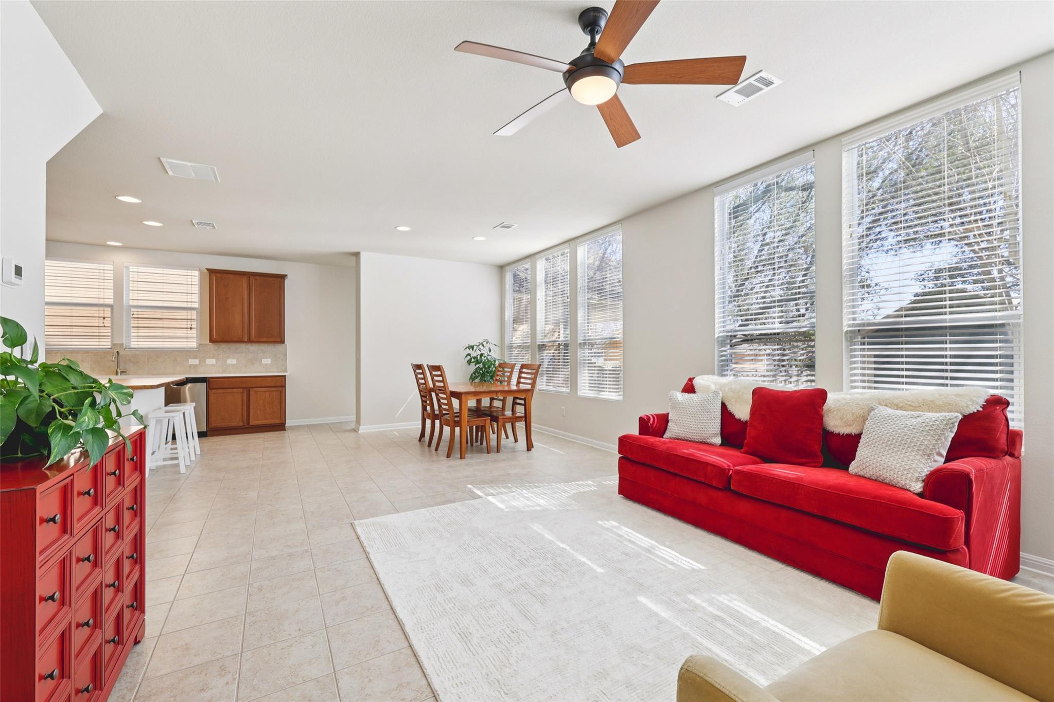 Single Family Residence