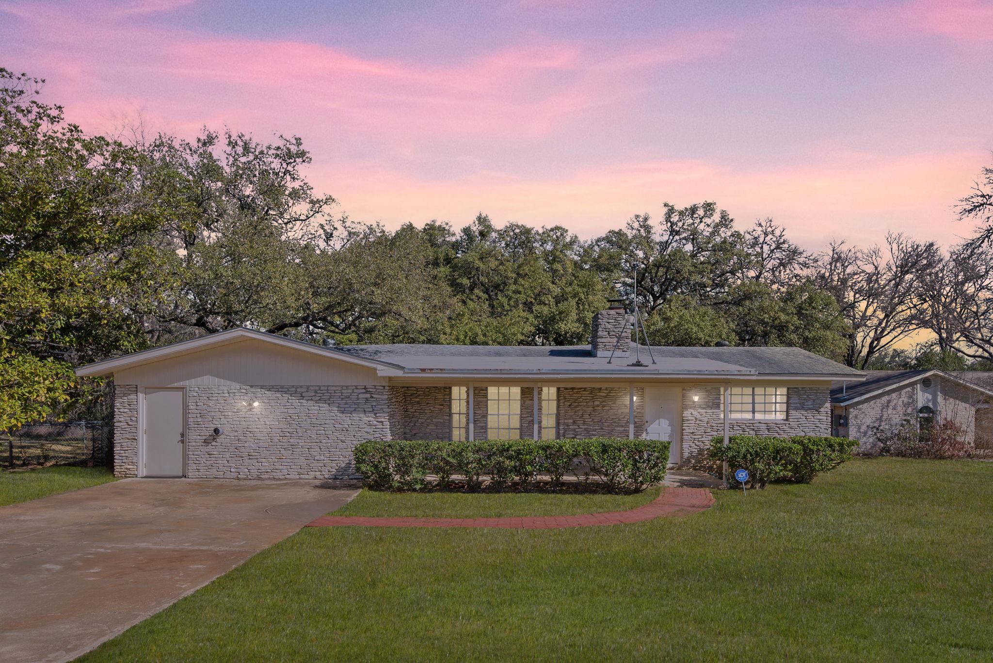 Single Family Residence