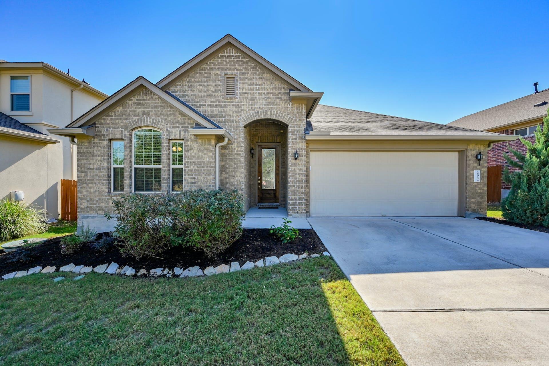 Single Family Residence