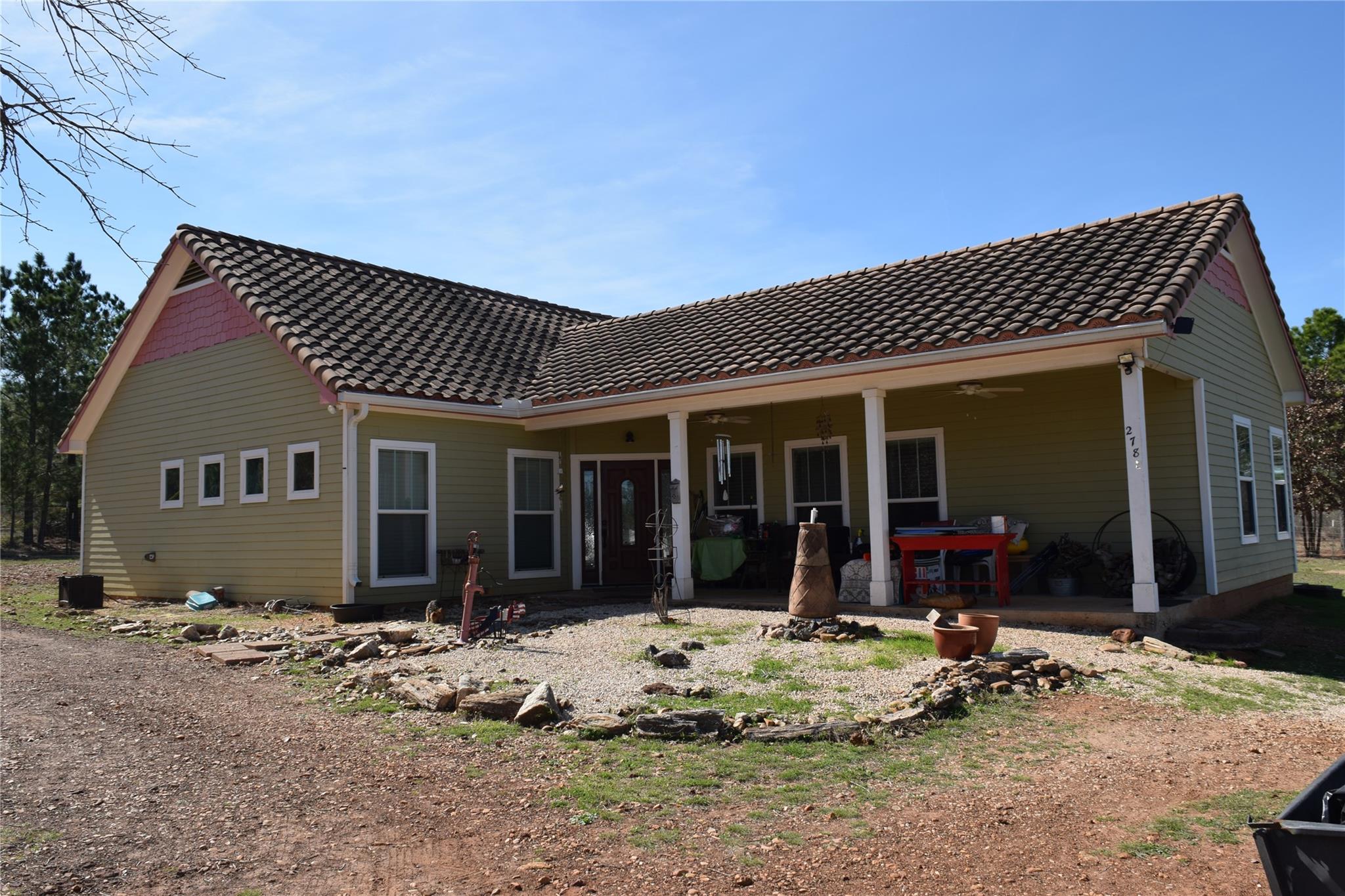 Single Family Residence