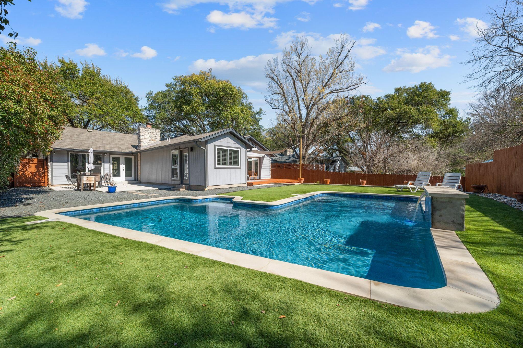 Single Family Residence